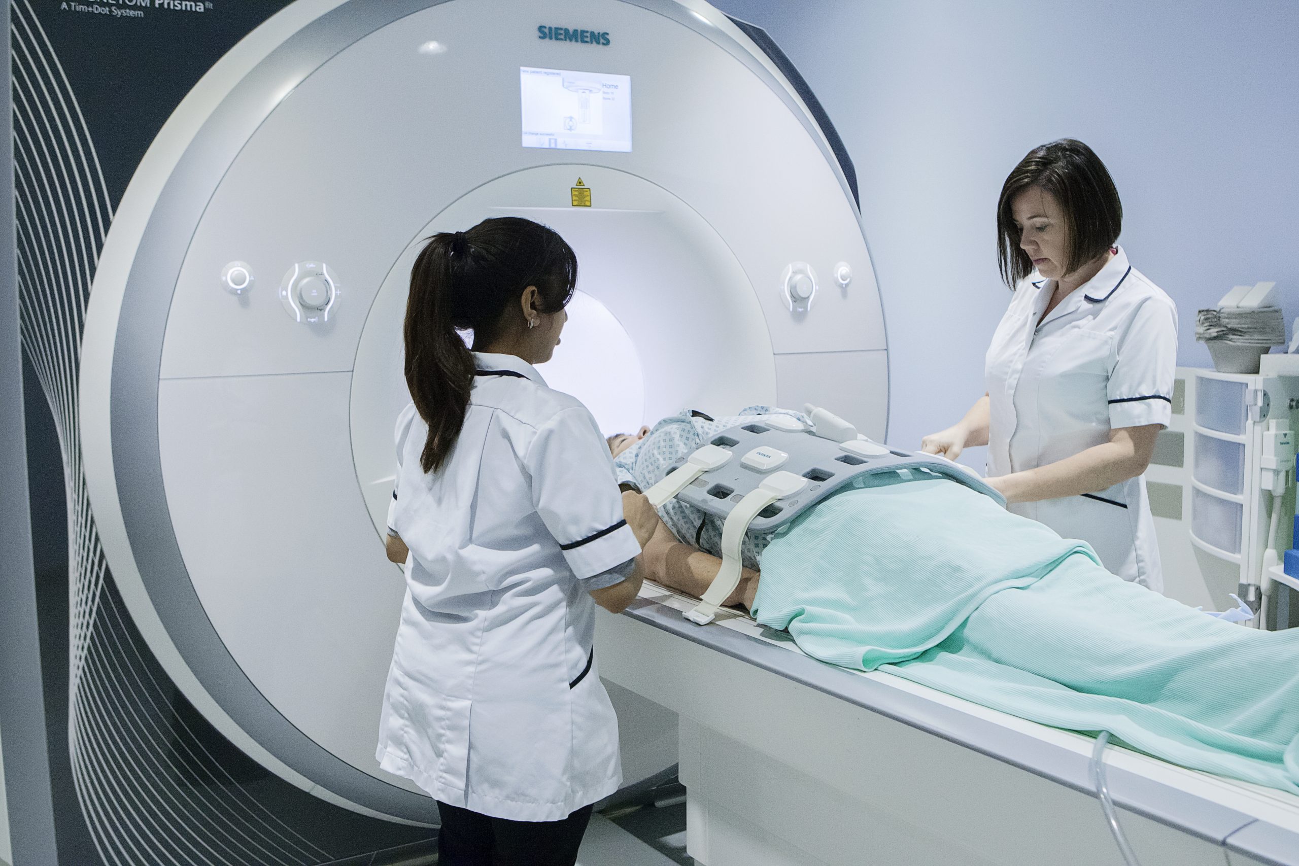 MRI scan - Paul Strickland Scanner Centre