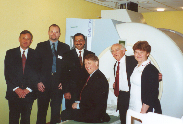 Opening Scanner Group 2001